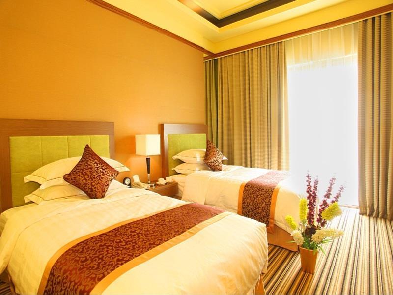 Qingdao Golden Mountain Resort Hotel Екстер'єр фото